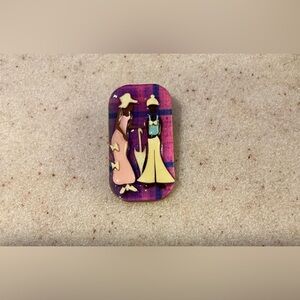 Vintage Style Brooch with Elegant Figures